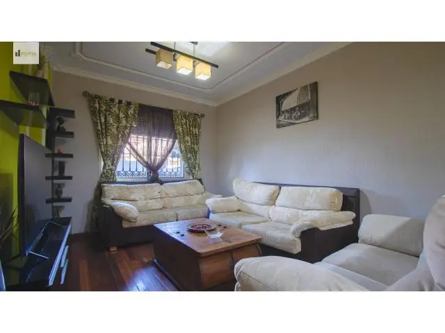 Dúplex en Venta 4 Dormitorios 2 Patios Azotea Trastero