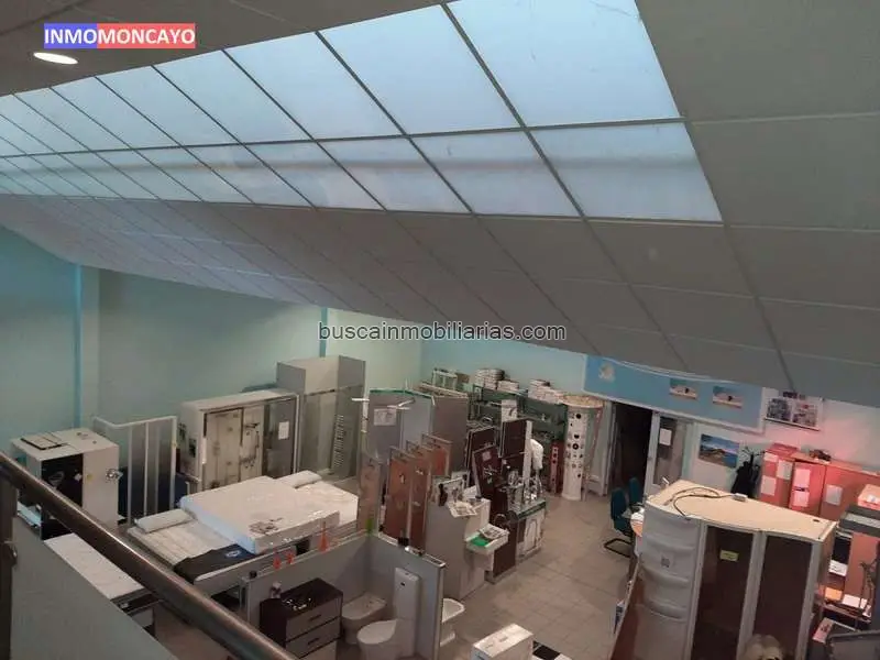 Nave Industrial en Venta Soria Dos Plantas Oficina Aparcamiento