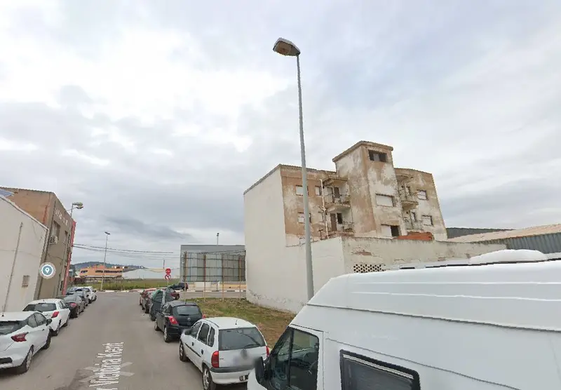 Solar Industrial en Venta Onda 460m2
