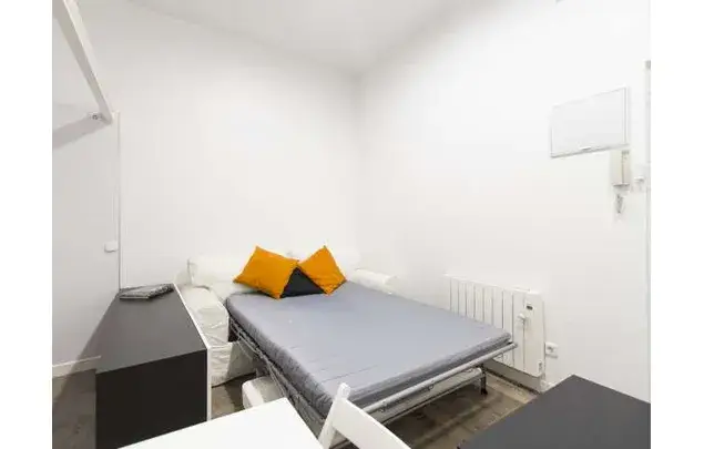 Estudio 25m² Madrid Centro Cerca Bares Restaurantes Gimnasio