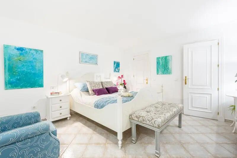 2 Cuartos Adosados en Venta Nueva Andalucia Malaga