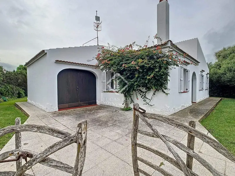 Chalet en Cala'n Bosch con piscina y barbacoa