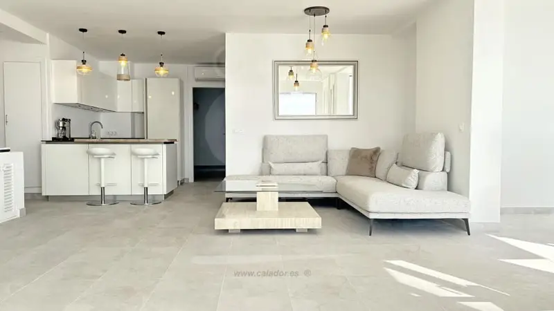 Apartamento en Cala d'Or con Vistas al Mar