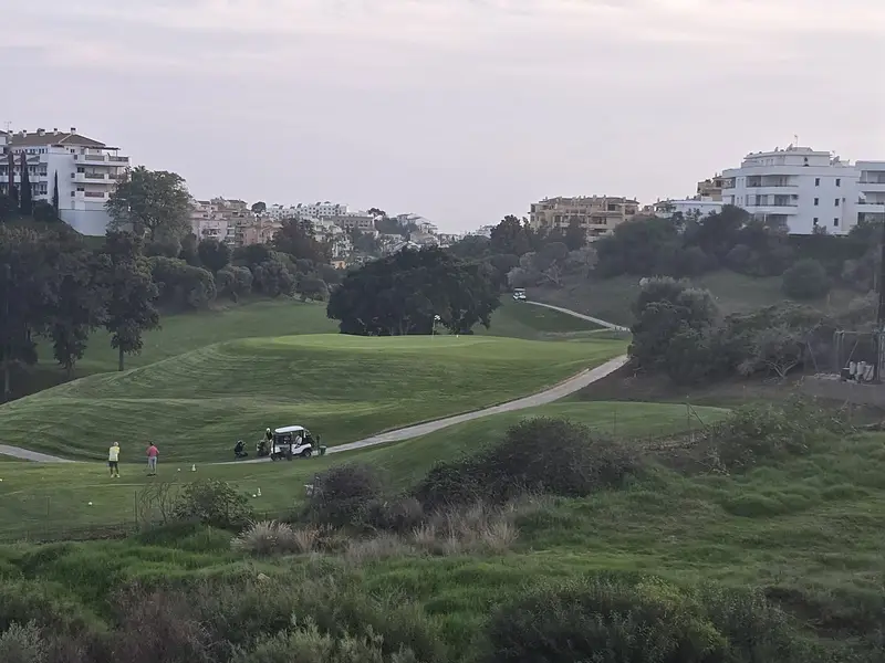 Parcela Golf Riviera del Sol Mijas 94 Apartamentos