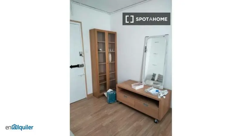 Apartamento 3 Dormitorios Amueblado Metro Quevedo