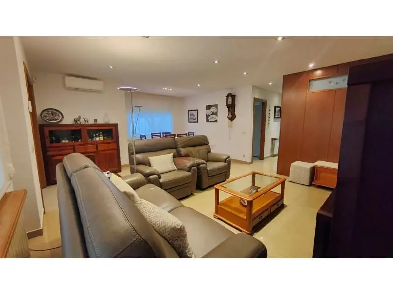 Chalet en Venta Platja d Aro 199m2 Jardin Garaje 3 Dormitorios