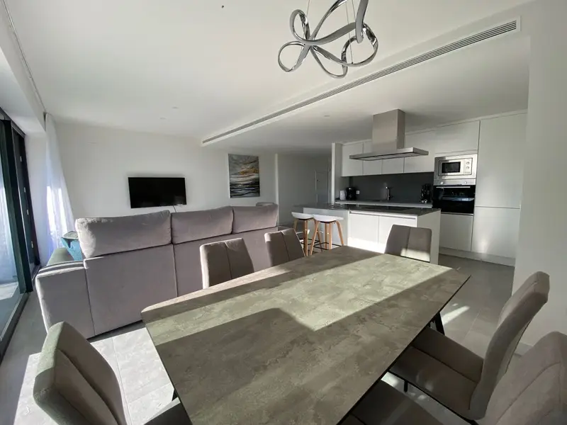 Apartamento 3 Dormitorios en Oasis 325 Estepona