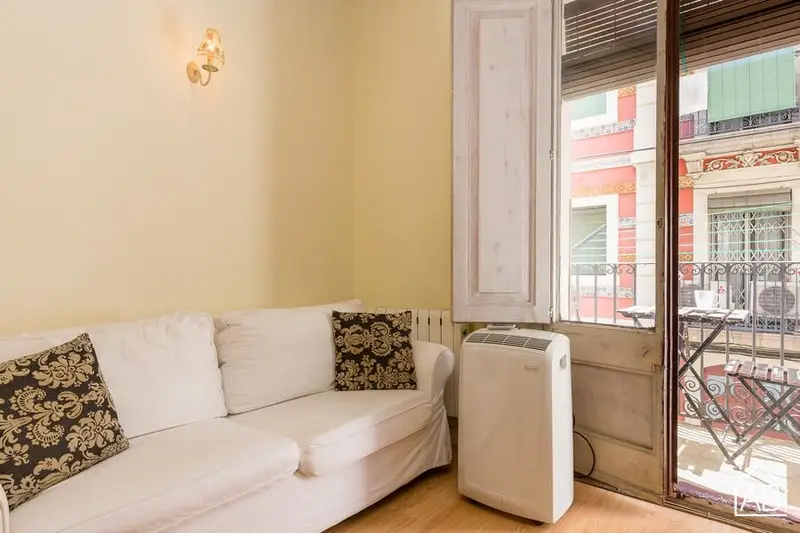 Apartamento con Balcón en Barceloneta Cerca del Paseo Marítimo