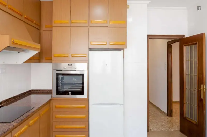 Habitacion Doble Piso Compartido 18-30 Anos