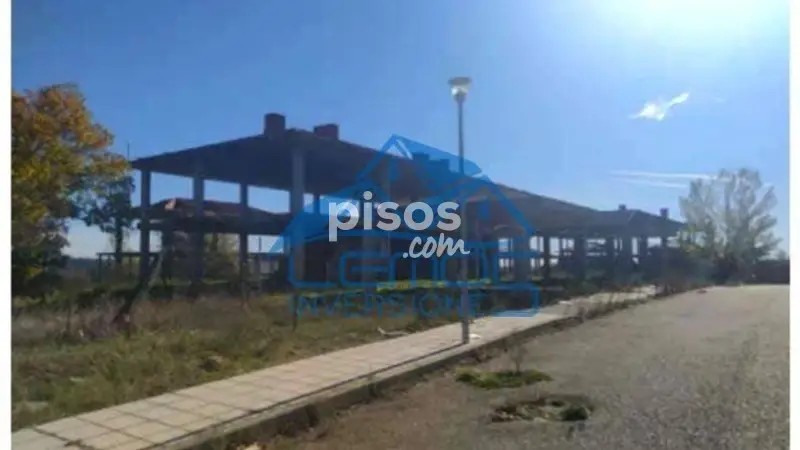 Chalet en Venta Sariegos Leon 140m2 Garaje