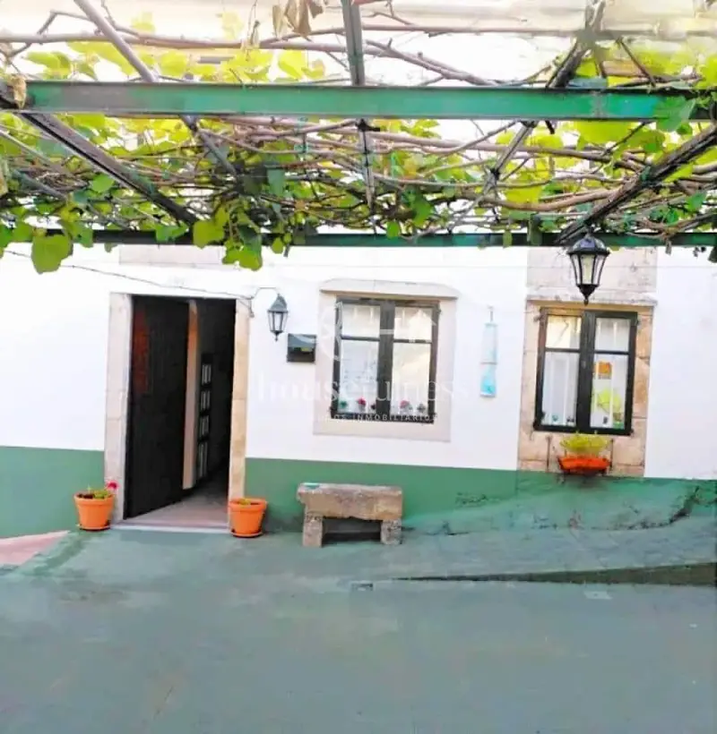 Casa Rural con Finca en Ferrol cerca de la Playa
