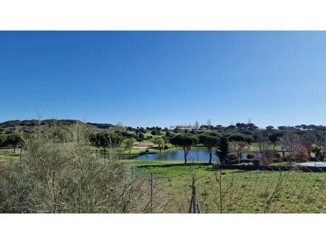 Terreno en Cabanillas del Campo - Parcela 1400m² - Campo de Golf