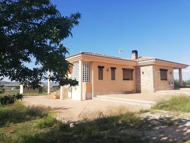 Villa en Venta Yecla Murcia 2 Dormitorios 170m2