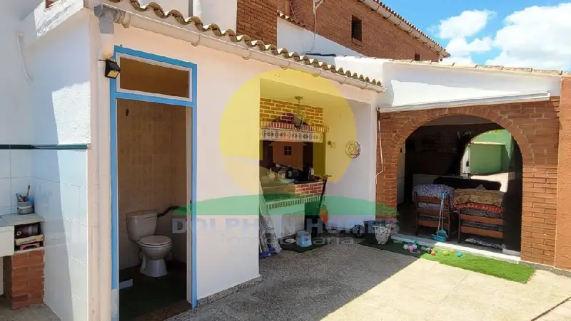 Venta Villa 8 dormitorios 4 baños piscina Ontinyent