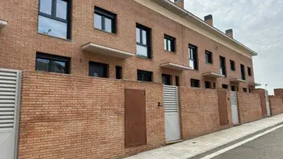 Casa adosada en venta en Avinguda de Vallfogona