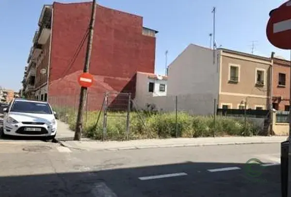 4 Solares en Villaverde Madrid para 4 Viviendas