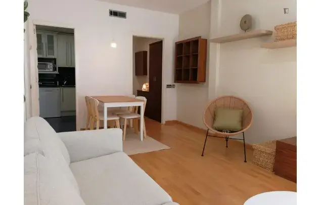 Alquiler Apartamento 4 Dormitorios Poblenou Barcelona
