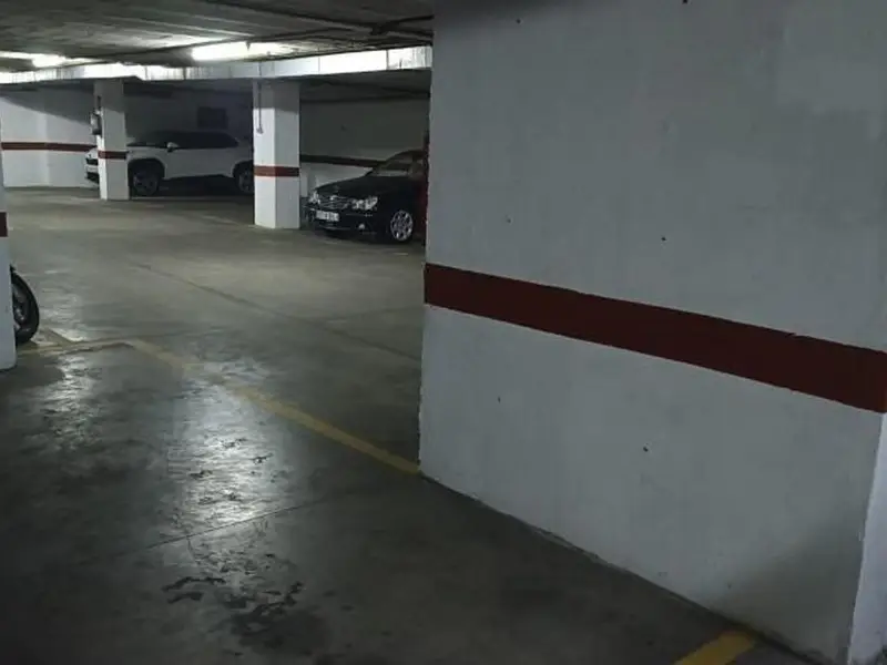 Garaje en Venta en Avda Guerrita Cordoba