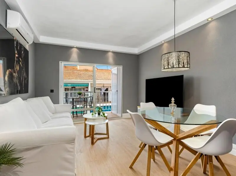 Atico 3 Dormitorios Torrevieja Diseño Escandinavo Amueblado