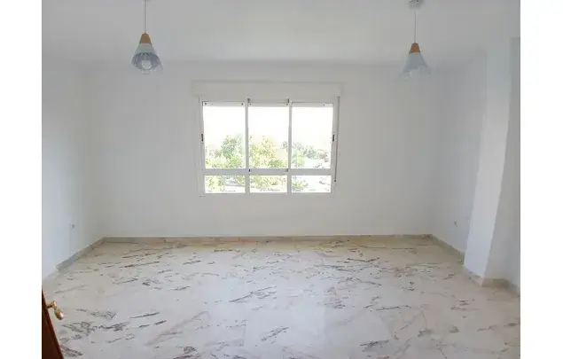 Alquiler Apartamento 3 Dormitorios 80m2 Badajoz