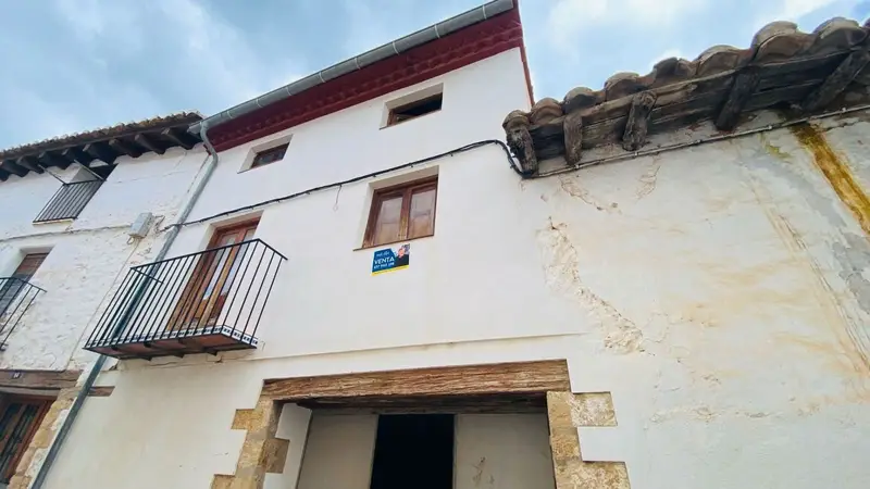 Chalet en Venta en Pobla de Alcolea Castellon