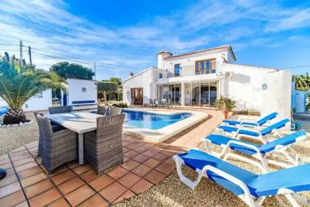 Villa en Jávea Costa Nova Pla 4 Dormitorios