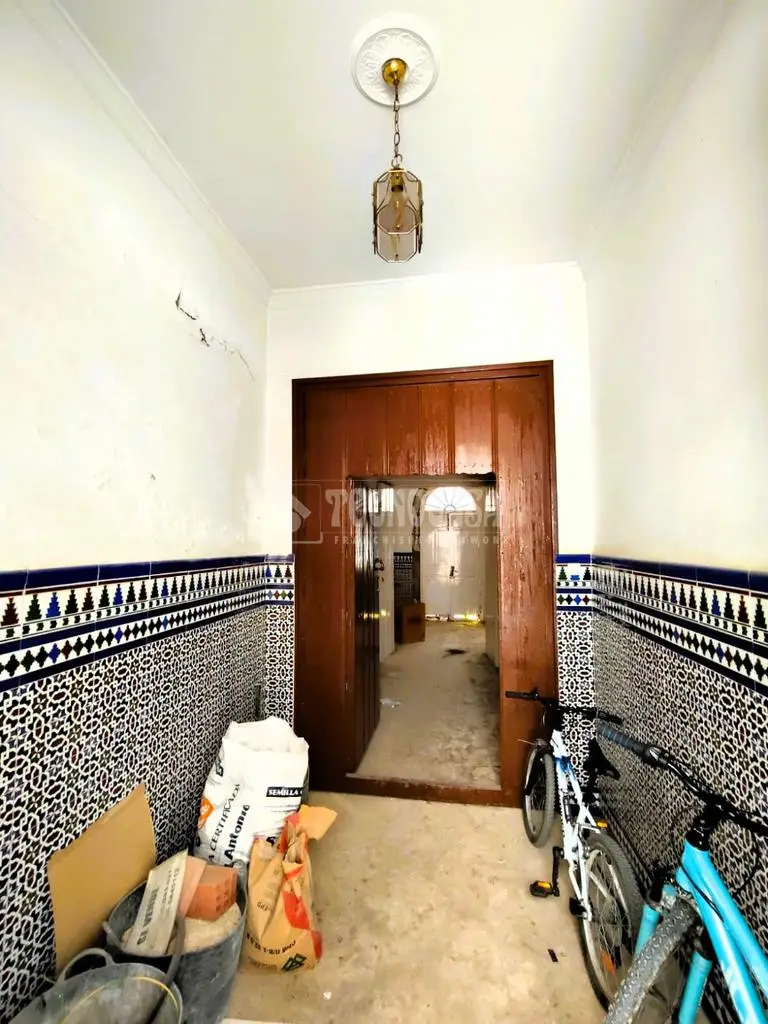 Casa en venta en Marchena 4 dormitorios 209m2