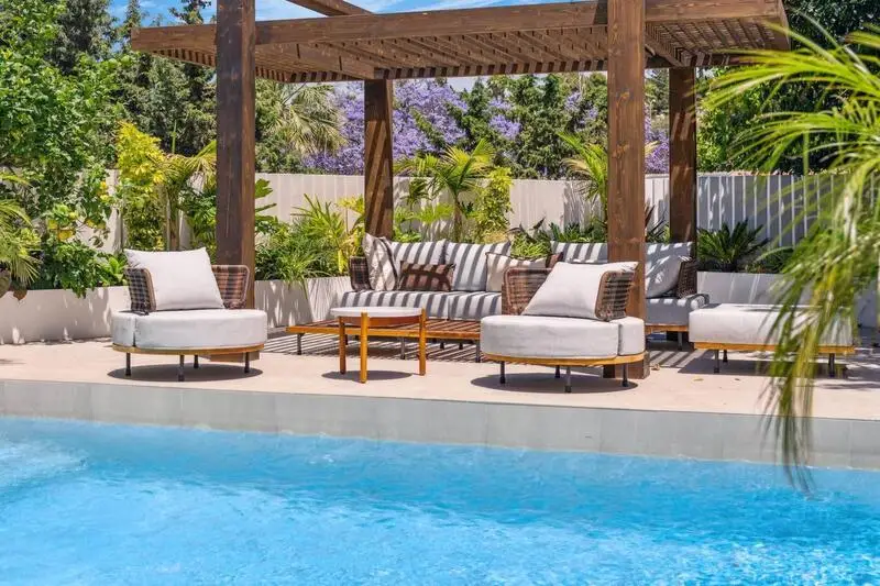 Villa de Lujo 5 Dormitorios Nueva Andalucía Marbella