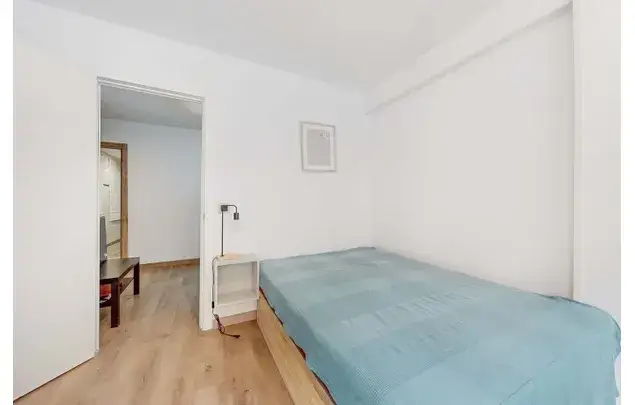 Habitaci	ón 111m	² Reus Estancia Mediana