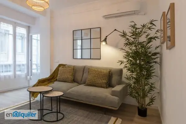 Furnished apartment rental Ciutat vella