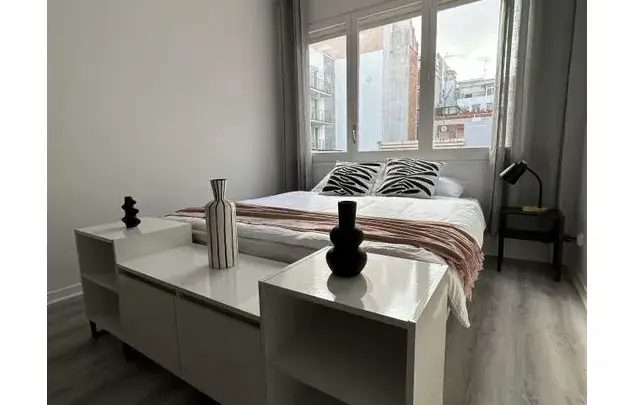 Estudio 26m² Barcelona Amueblado Cerca de Restaurantes
