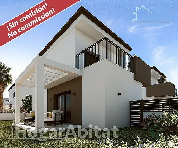Chalet en La Marina con Piscina y Garaje Obra Nueva