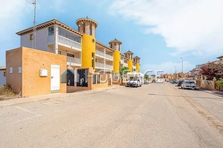 Apartamento en venta Dehesa de Campoamor Orihuela