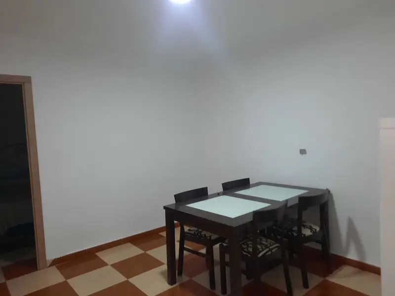 Alquiler Piso Cajiz Velez Malaga 1 Dormitorio Mascotas