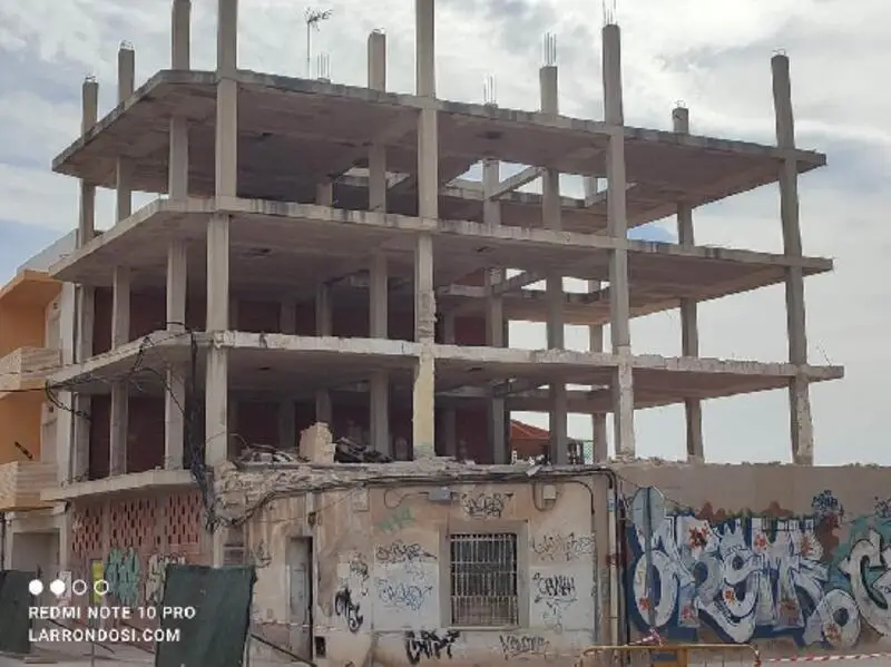 Edificio 12 Pisos Benicarl
