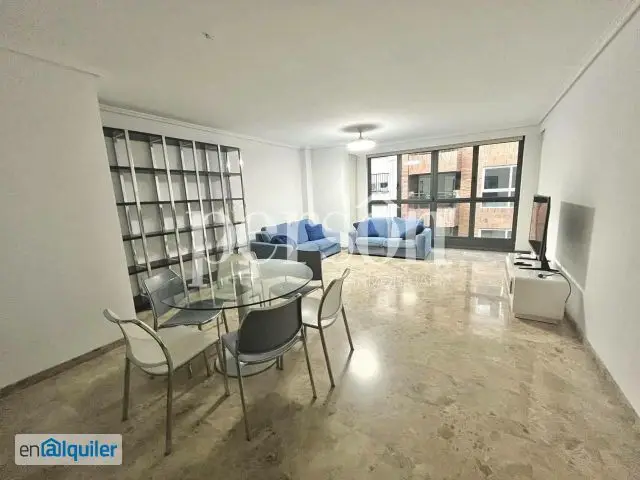 Alquiler piso amueblado terraza El pla del real