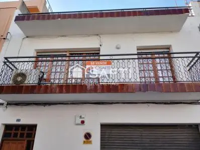 Casa adosada en Mas Florit Blanes 261m2 3 habitaciones terraza garaje