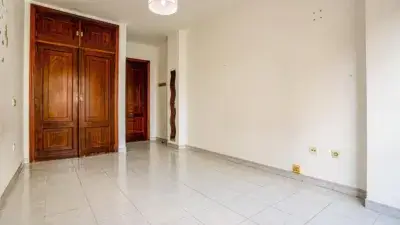 Piso en venta Carballo 104m2 3 dormitorios 2 baños terraza ascensor