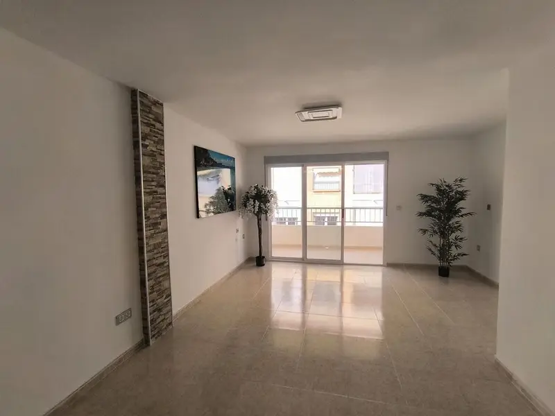 Apartamento Reformado en Playa del Cura 3 Dormitorios 2 Baños Cerca de la Playa