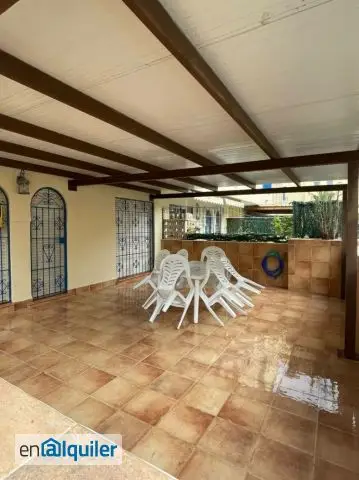 Piso Vacacional Garrucha: 3 Dormitorios, 2 Baños, 2 Piscinas
