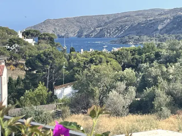 Casa en Venta en Cadaques 4 Dormitorios 4 Baños Terraza y Vistas al Mar