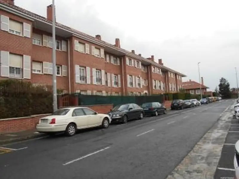 venta Garaje en Elexalde (Leioa), Vizcaya (EFC-Marian 303020)- Globaliza