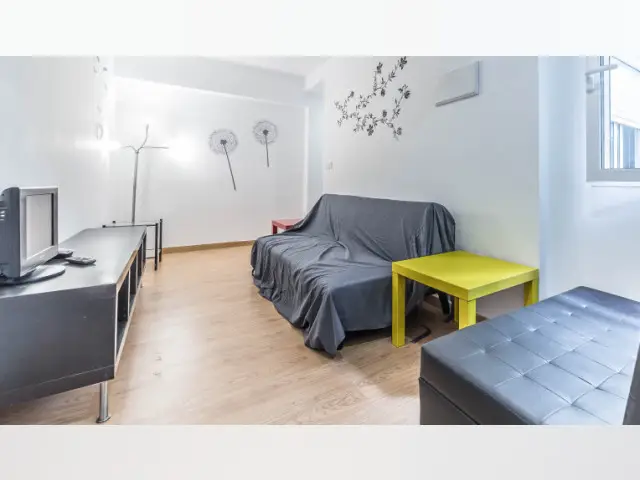 Apartamento 4 Dormitorios Cabanyal Valencia Cerca Playa UPV