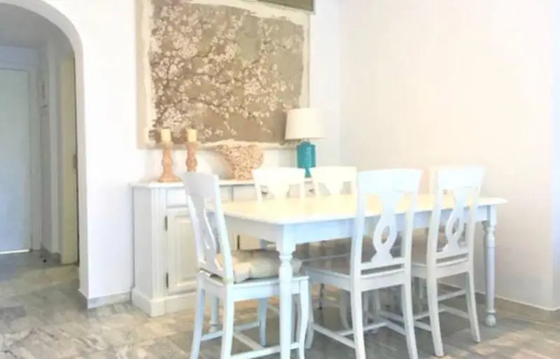Apartamento en Alquiler Elviria Marbella
