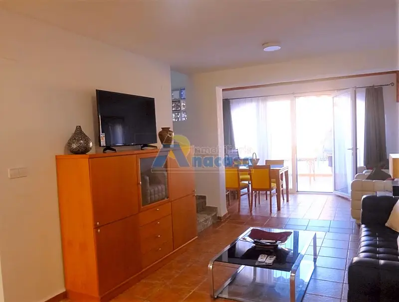Chalet en Oliva Nova con Piscina y Jardin cerca de la Playa