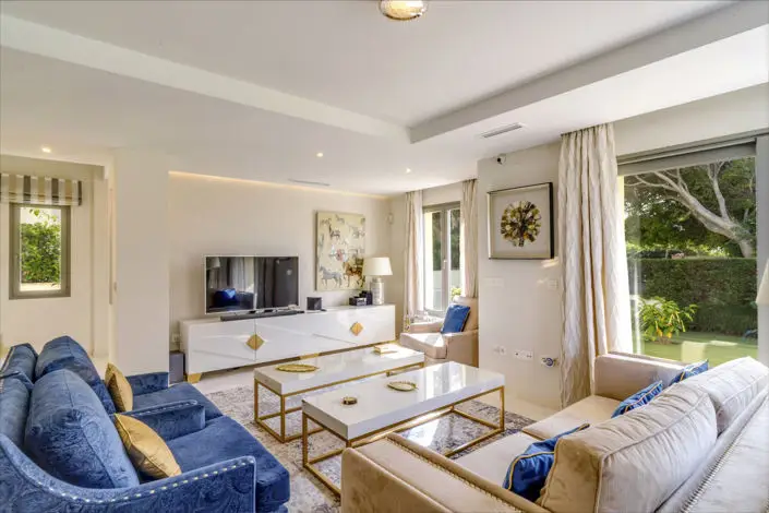 Villa de Lujo 5 Dormitorios en Costabella Marbella