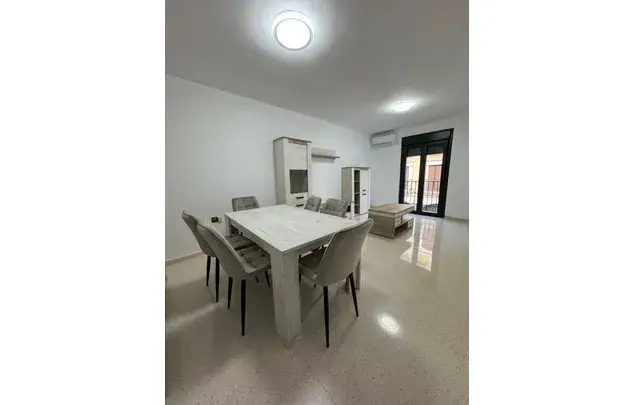 Apartamento 3 Dormitorios Granada Amueblado