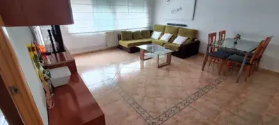 Piso 4 habitaciones dobles en La Morera Badalona