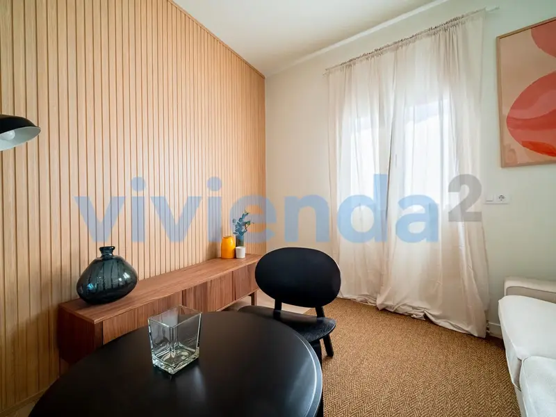 Alquiler piso Plaza Castilla 3 dormitorios