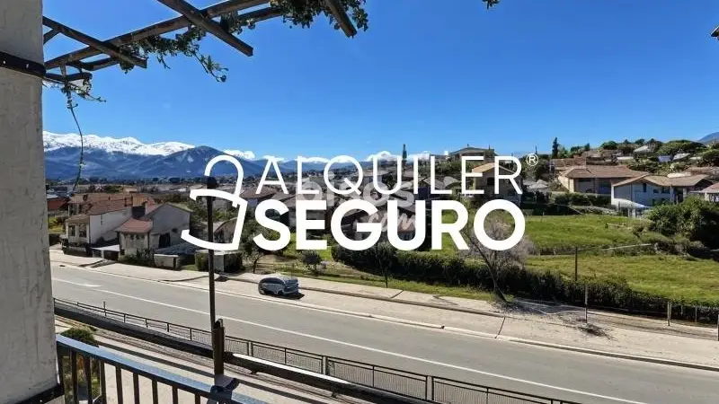 Chalet en Alquiler Burgohondo 3 Habitaciones 178m2